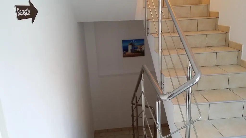 公寓式酒店 Residence Pirri 布加勒斯特